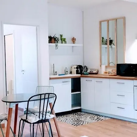Apartment La Maison Des Nomades Netflix Disney Prime Video Avignon
